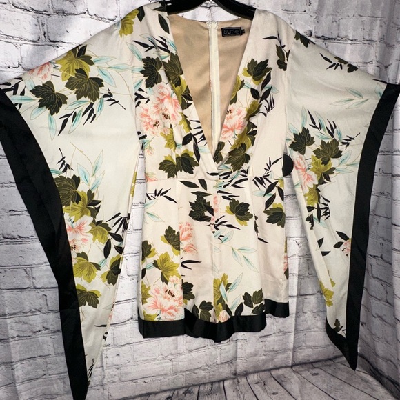 Romper Hot Miami Style Blithe Jumpsuit Small Japanese Oriental Floral Print - Picture 2 of 16